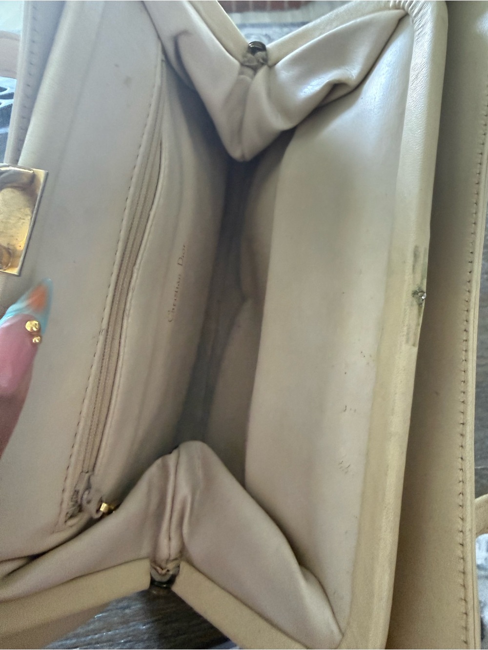 Cream Leather Shoulder Tote with Gold Hardware - Picture 8 of 10